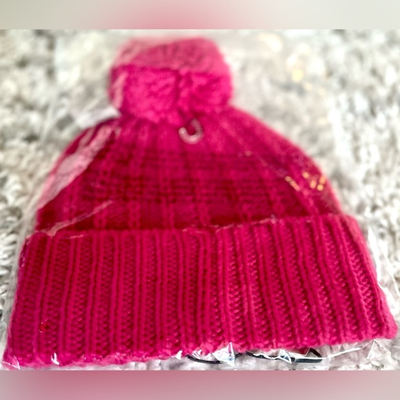 ‼️RARE‼️?REBECCA MINKOFF??NWT?Ribbed Beanie w Poof in Pink main image 4